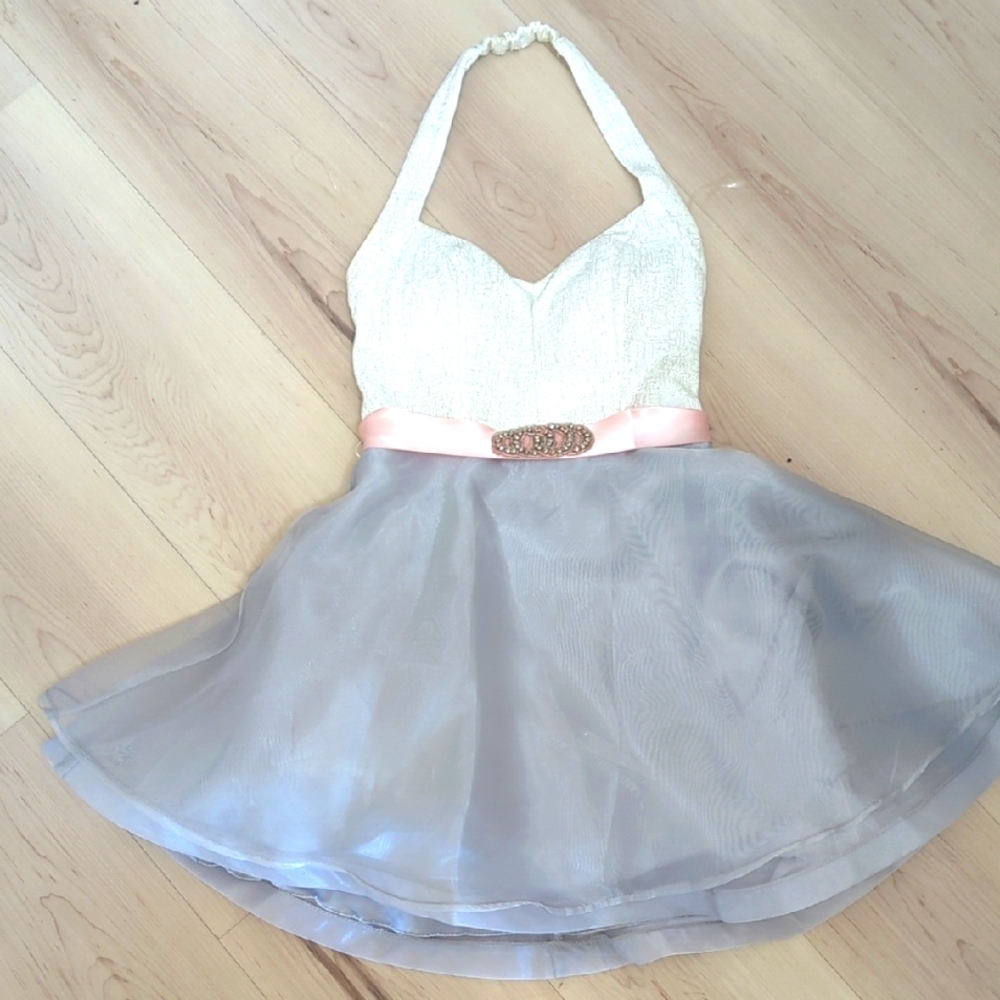 White and Gray Halter Dress with Pink Belt Size 1